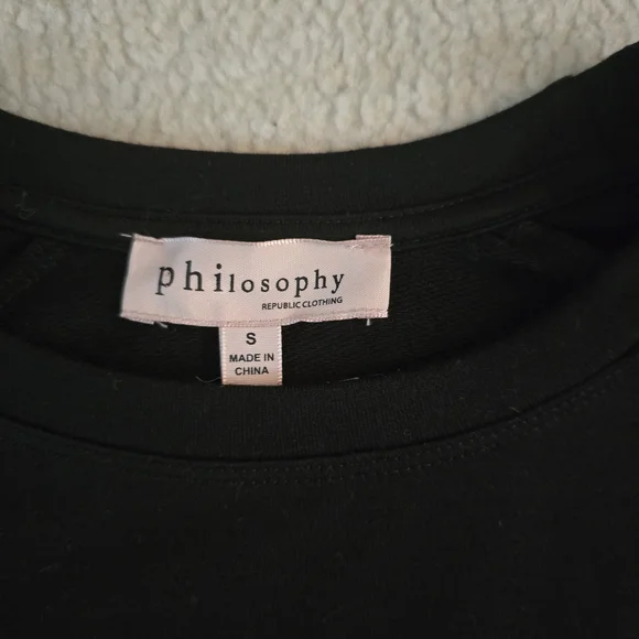 Philosophy Womens Black Lightweight Sweatshirt Top Glitter Red Heart Size Sm - Picture 3 of 5